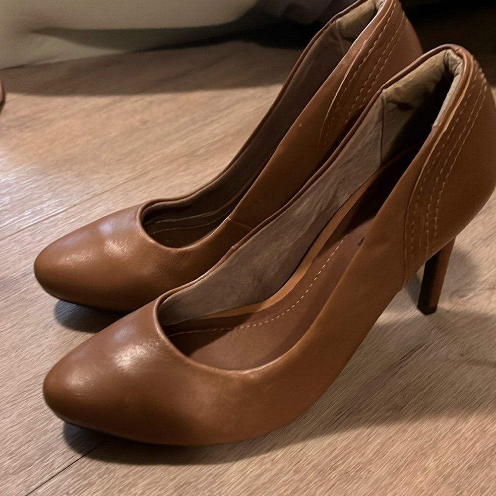 True soul high heels Sz8
